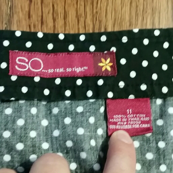 Cute Polka-dot Skirt - Picture 3 of 3